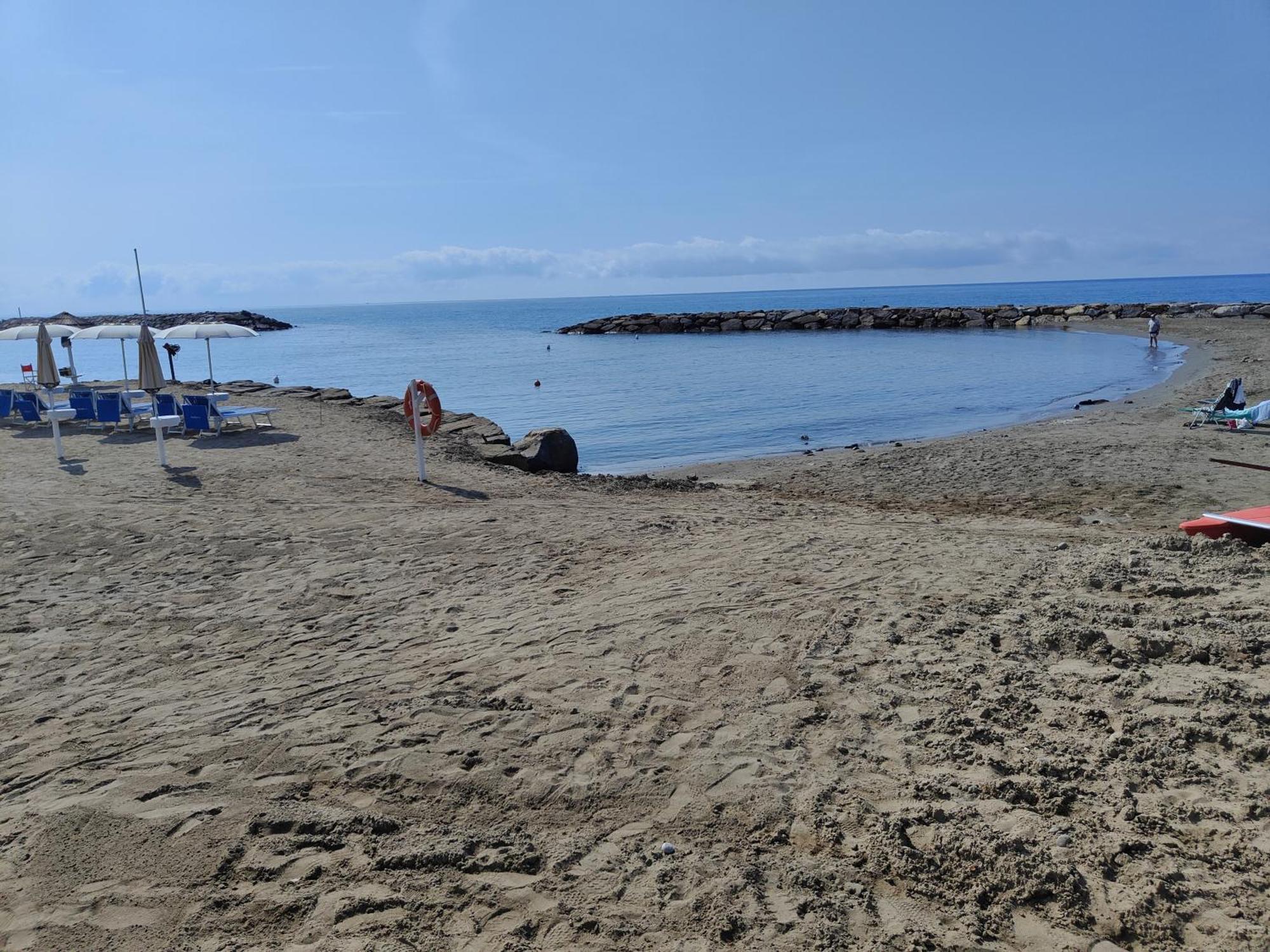 Piano Terra Centrale Vicino Al Mare Рива Лигуре Екстериор снимка